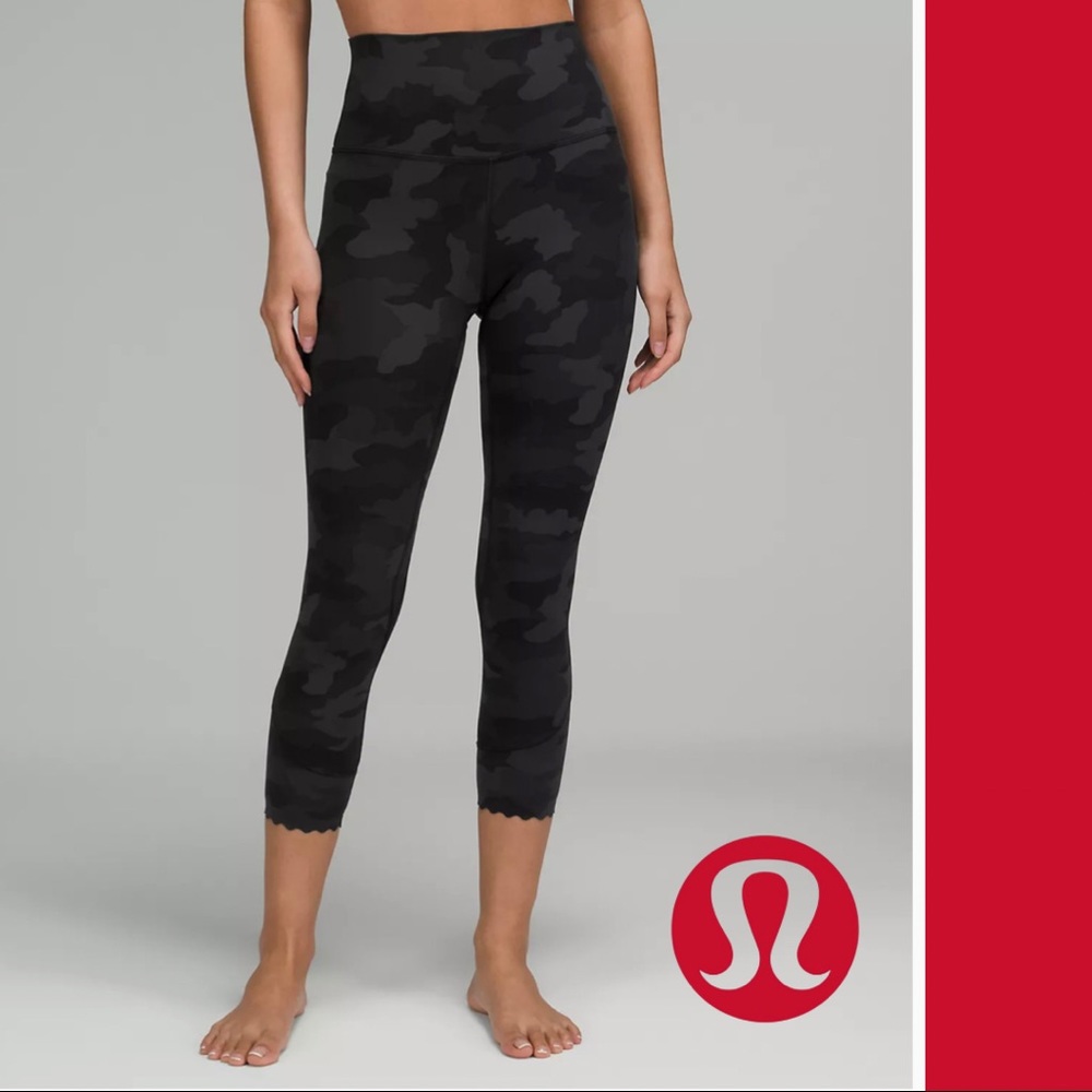 NWOT Lululemon Align Scalloped Hem High-Rise 23”Leggings